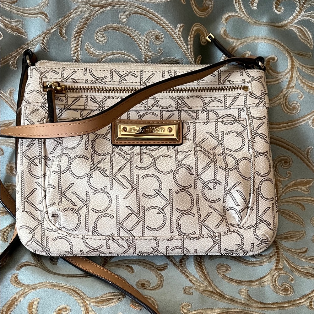 Calvin Klein Signature Crossbody Bag in White and Black